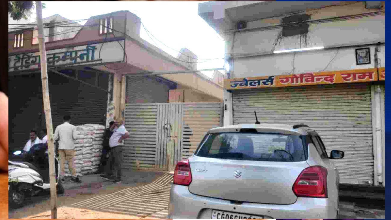 IT raids businessmen