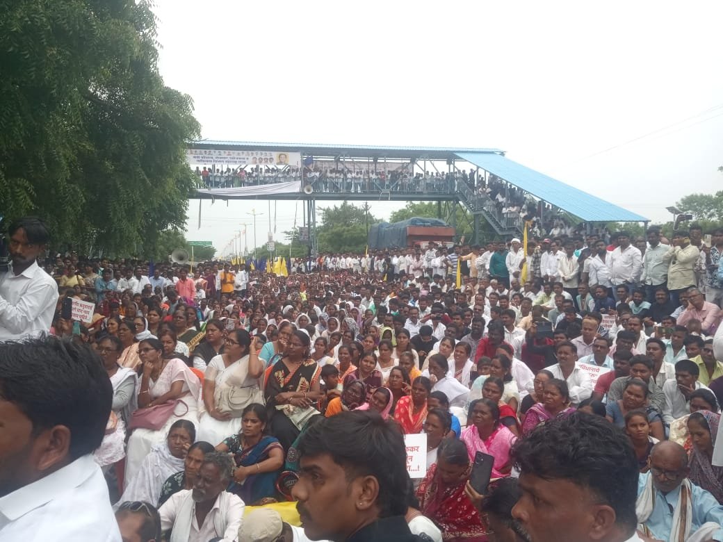 Outrage in Christian community over controversial statement of BJP MLA Gopichand Padalkar, one day sit in protest demanding arrest